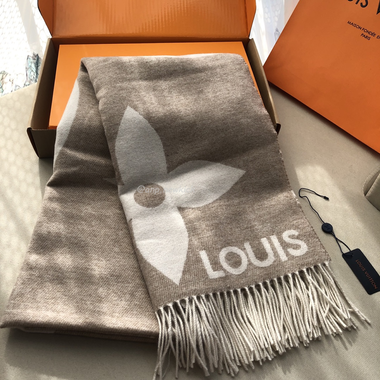 Louis Vuitton Lv Reykjavik Scarf 75x185cm (4) - newkick.vip